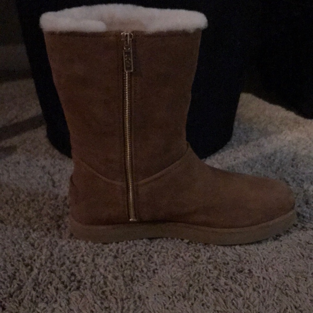Ugh tan boots